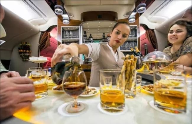داخل هواپیمای ایرباس a380 امارات 3