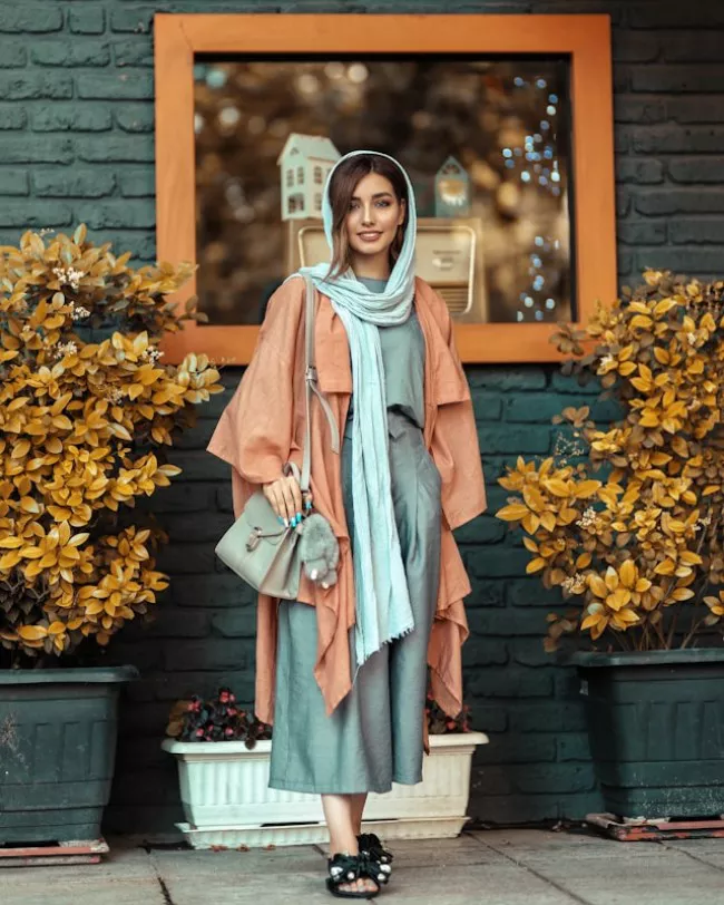 25 عکس زن ناز زیبا با کیفیت بالا 3 عکس زن ناز 3