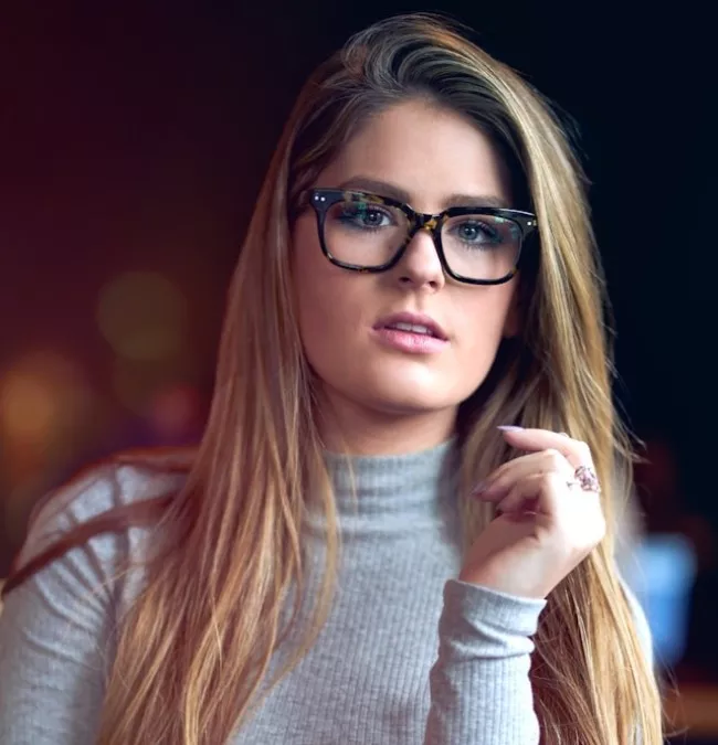 25 عکس زن ناز زیبا با کیفیت بالا 7 عکس زن ناز 7