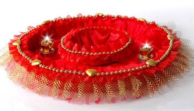 تزیین سینی حنا برای حنابندان عروس تزیین سینی حنا برای حنابندان عروس