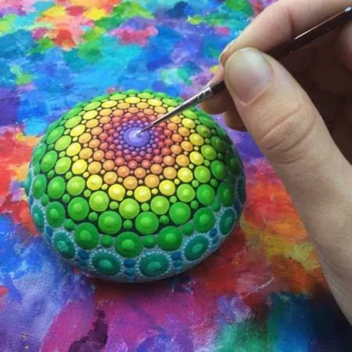نقاشی روی سنگ صاف 5