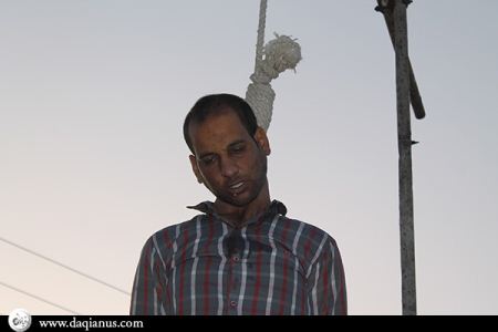 تصاویری از دار زدن مردی که به دختر 10 ساله تجاوز کرد (18+)
