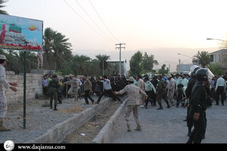 تصاویری از دار زدن مردی که به دختر 10 ساله تجاوز کرد (18+)