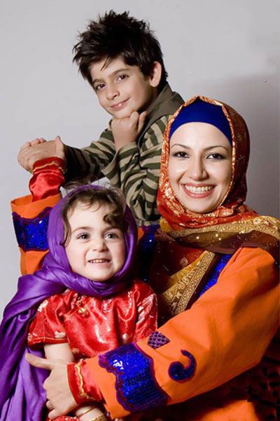 ملیکا زارعی (خاله شادونه) با علی صادقی ازدواج کرد ملیکا زارعی (خاله شادونه) با علی صادقی ازدواج کرد