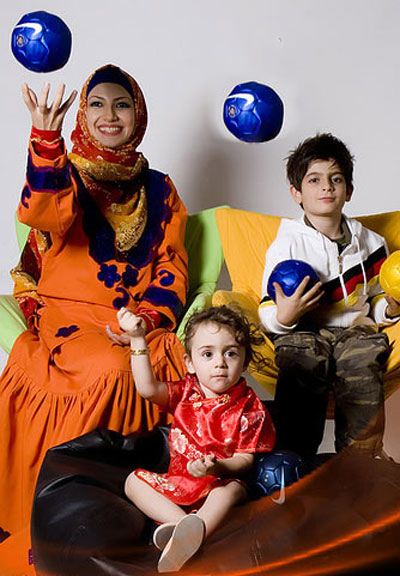 ملیکا زارعی (خاله شادونه) با علی صادقی ازدواج کرد ملیکا زارعی (خاله شادونه) با علی صادقی ازدواج کرد
