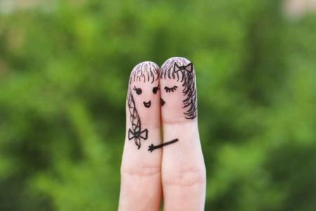 شکلک های عاشقانه با انگشتان دست (عکس)