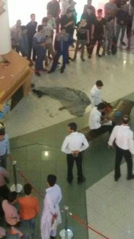 خودکشی پسر جوان در مجتمع الماس شرق مشهد (عکس 18+) خودکشی پسر جوان در مجتمع الماس شرق مشهد (عکس 18+)