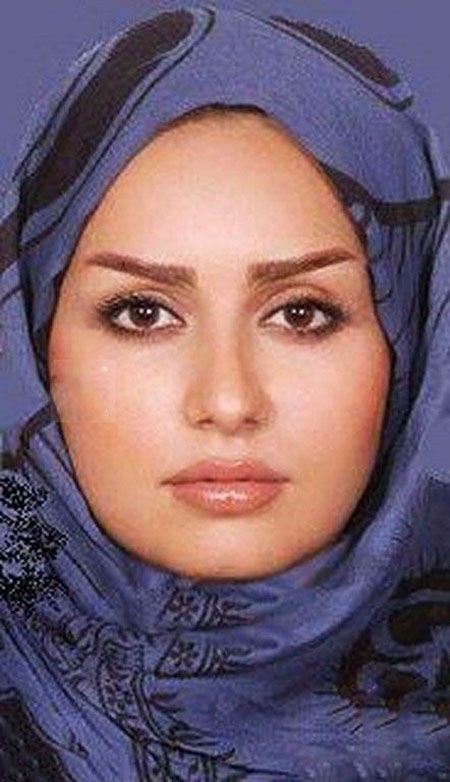 صحنه های تاسف بار از مراسم فوت ساناز کیهان صحنه های تاسف بار از مراسم فوت ساناز کیهان