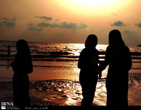 عکس های دیدنی از زیباترین زنان لبنانی در سواحل و کنار دریا عکس های دیدنی از زیباترین زنان لبنانی در سواحل و کنار دریا