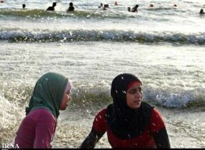 عکس های دیدنی از زیباترین زنان لبنانی در سواحل و کنار دریا 4 301889799 samatak com