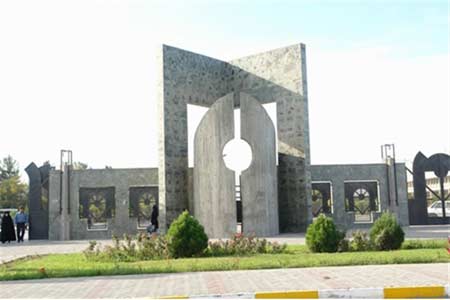 ماجرای دختری که در دانشگاه فردوسی مشهد رگ خود را زد 1 1328479740 samatak com