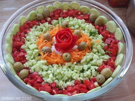 طرز تهیه و تزیین سالاد شیرازی مجلسی