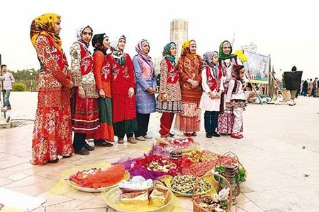 مدل لباس های سنتی زنان و دختران در مناطق محلی ایران مدل لباس های سنتی زنان و دختران در مناطق محلی ایران