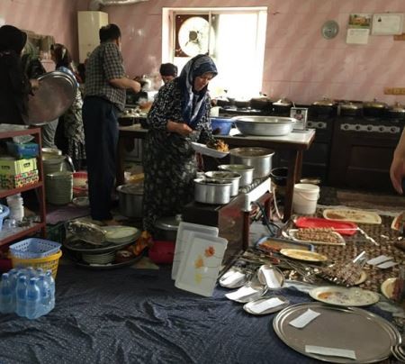 رستوران سنتی خاور خانم در رامسر با بهترین غذاهای محلی + تصاویر
