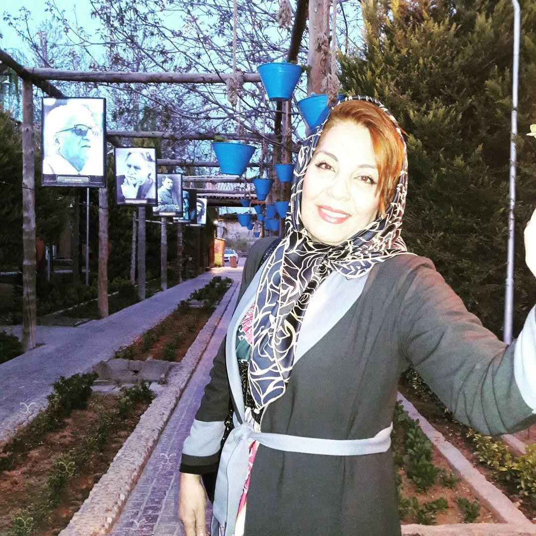 بیوگرافی و عکس های زیبا و جدید زهره حمیدی