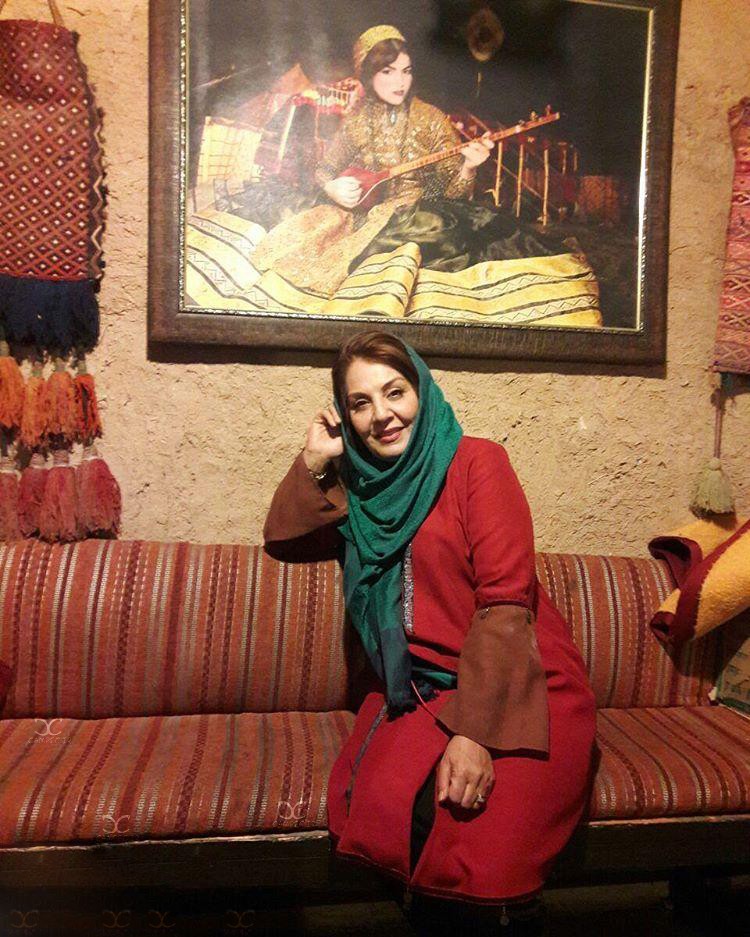 بیوگرافی و عکس های زیبا و جدید زهره حمیدی
