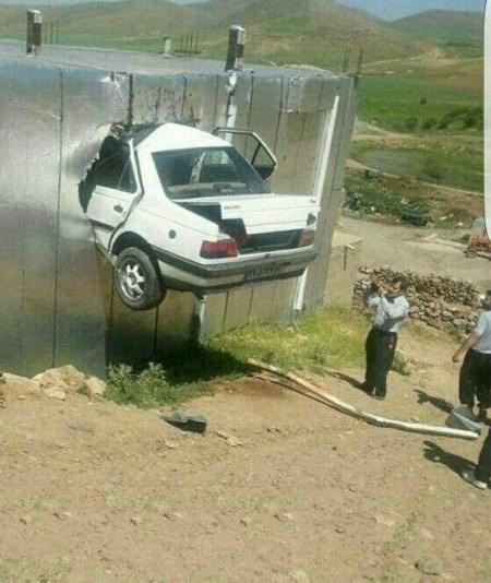 عکس های خنده دار از سوتی های خفن و بامزه (97) عکس های خنده دار از سوتی های خفن و بامزه (97)