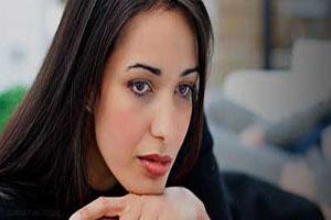روش های تشخیص عاشق شدن خانم ها و دختران 58 673230697 samatak com