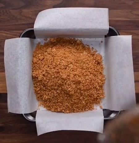 طرز تهیه دسر بیسکویت و بستنی با شکلات تخته ای طرز تهیه دسر بیسکویت و بستنی با شکلات تخته ای