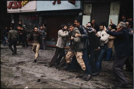 اتفاقاتی از انقلاب 57 که تا به حال دیده نشده است! + تصاویر اتفاقاتی از انقلاب 57 که تا به حال دیده نشده است! + تصاویر