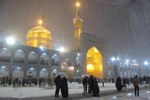 عکس های بارش برف در حرم امام رضا مشهد 4 1872720892 samatak com