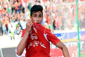 عکس های همسر علی علیپور با جام قهرمانی 76 319582328 samatak com