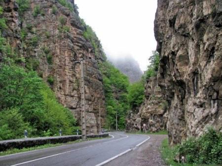 جاده های رویایی و زیبا در شمال ایران + تصاویر جاده های رویایی و زیبا در شمال ایران + تصاویر