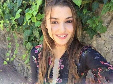 هانده ارچل Hande Ercel | بیوگرافی هانده ارچل بازیگر زن ترکیه هانده ارچل Hande Ercel | بیوگرافی هانده ارچل بازیگر زن ترکیه