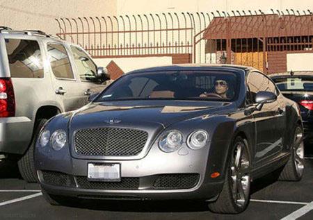 ماشین های گران قیمت بهترین سوپراستارهای زن هالیوود ماشین های گران قیمت بهترین سوپراستارهای زن هالیوود