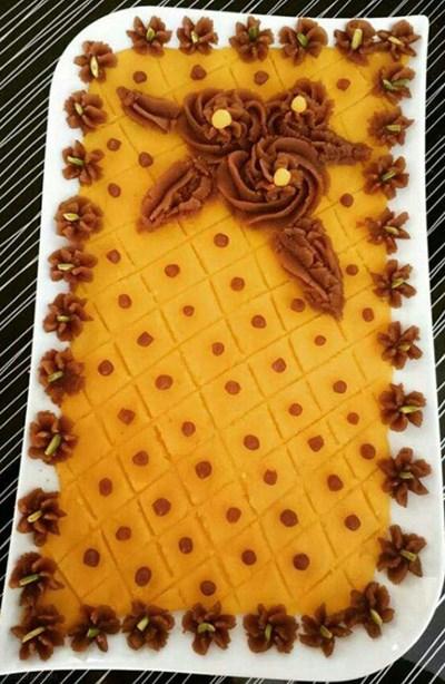 طرز تهیه حلوا زعفرانی با ارد برنج