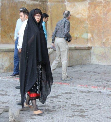 توریست های زن خارجی در اصفهان (10 عکس) توریست های زن خارجی در اصفهان (10 عکس)