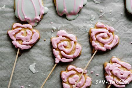 طرز تهیه کوکی وانیلی با روکش آیسینگ طرز تهیه کوکی وانیلی با روکش آیسینگ