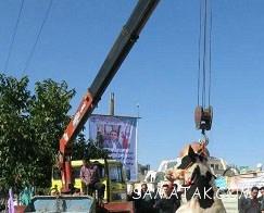 اعدام گاو و گوسفند با جرثقیل (تصاویر 18+) 2 661427586 samatak com