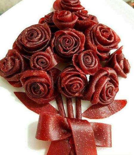 عکس زیباترین مدل های تزیین لواشک عید کریسمس