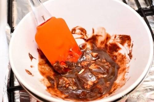 طرز تهیه نون خامه ای با تصویر طرز تهیه نون خامه ای با تصویر