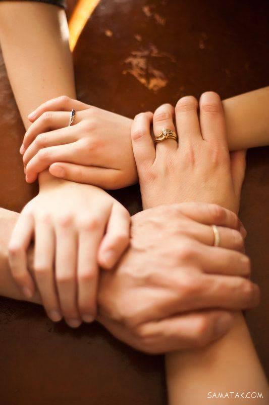 بهترین ژست های عکاسی و عکس گرفتن خانوادگی با نوزاد بهترین ژست های عکاسی و عکس گرفتن خانوادگی با نوزاد