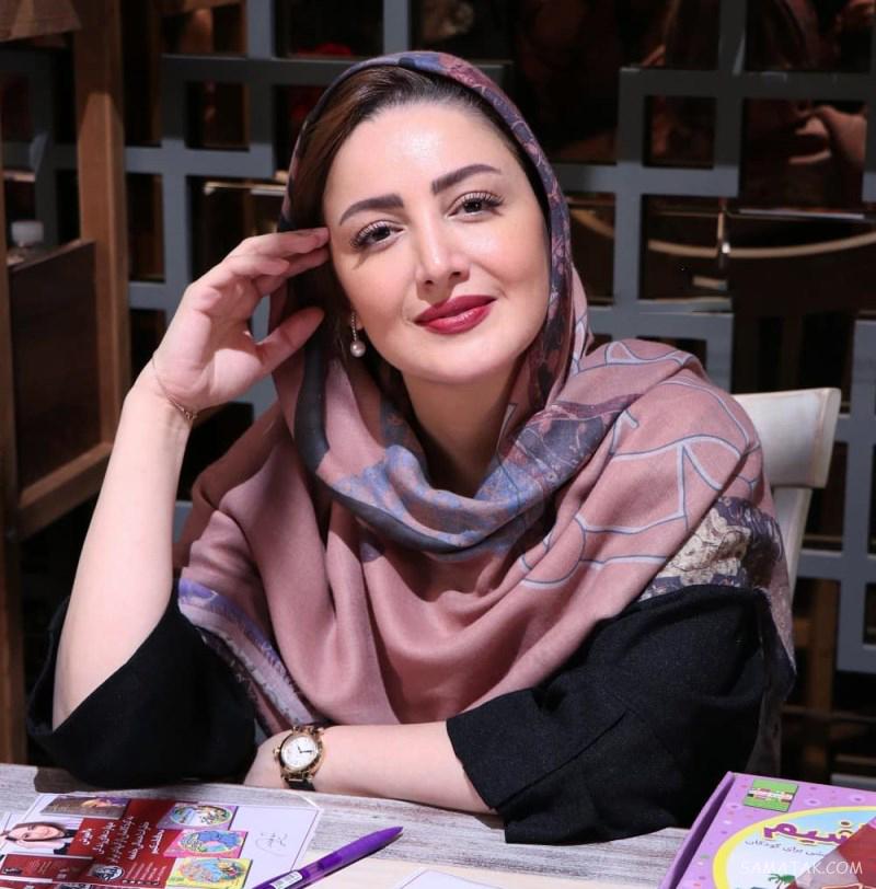 جشن رونمایی از کتاب شیلا خداداد در رستوران آشا نیاوران جشن رونمایی از کتاب شیلا خداداد در رستوران آشا نیاوران