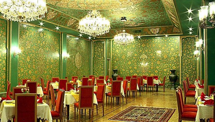 رستوران های مختلف هتل عباسی اصفهان