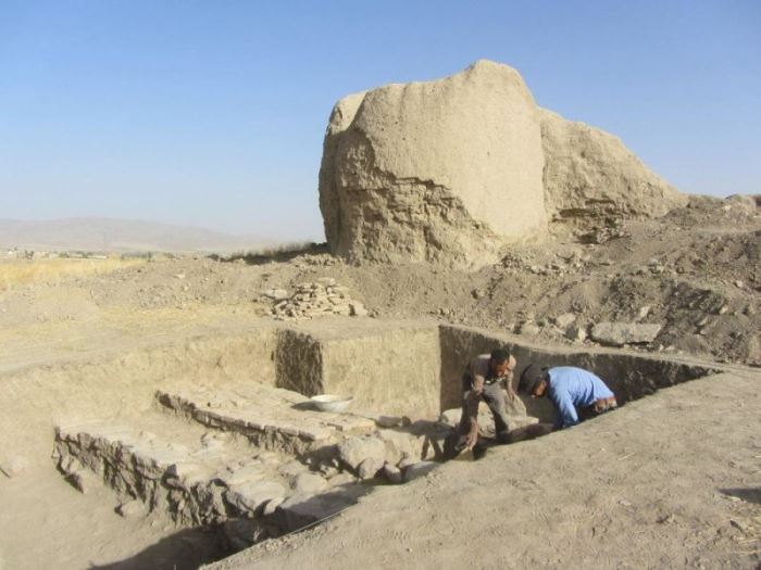 با جاهای دیدنی اطراف کرمان آشنا شوید با جاهای دیدنی اطراف کرمان آشنا شوید