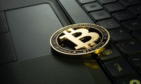 مقایسه اتریوم و بیتکوین از نظر بنیادی مقایسه اتریوم و بیتکوین از نظر بنیادی
