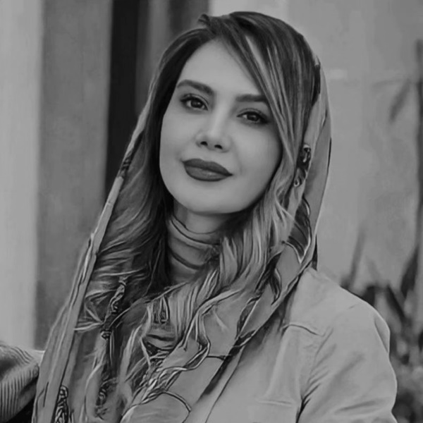 نگین صدق گویا بازیگر نقش کتایون در سریال به کجا چنین شتابان