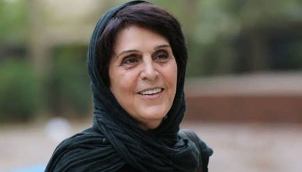 آهو خردمند بازیگر نقش عزیز در سریال به کجا چنین شتابان