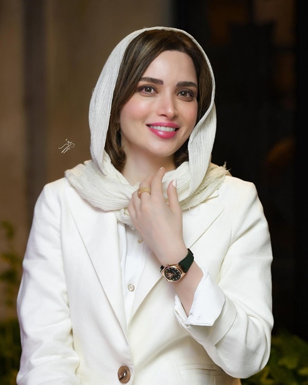 بهنوش طباطبایی بازیگر نقش خاشعه زن منذر در مختارنامه