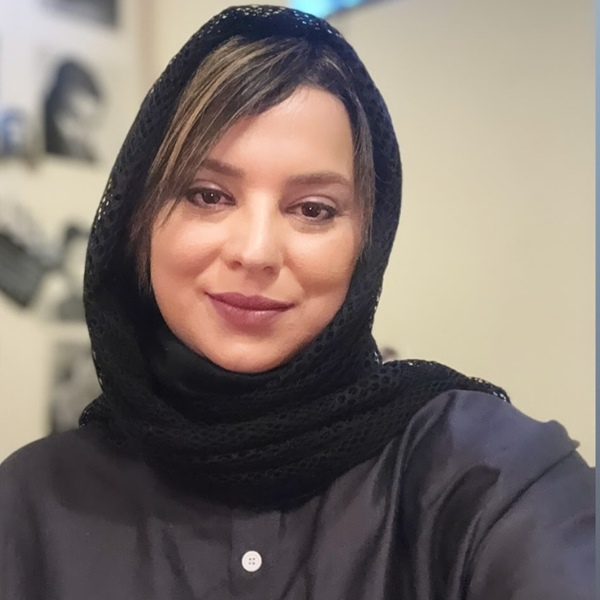 روشنک عجمیان بازیگر نقش منیر، همسر مرتضی روشنک عجمیان بازیگر نقش منیر، همسر مرتضی