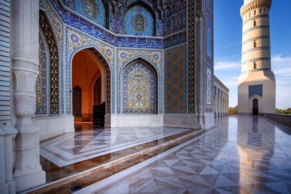 مسجد جامع سلطان قابوس در مسقط مسجد جامع سلطان قابوس در مسقط