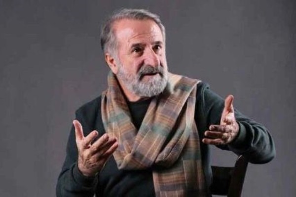 مهران رجبی بازیگر نقش یحیی، متولی امامزاده در سریال در کنار پروانه ها مهران رجبی