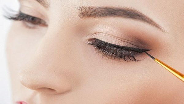 اول پرایمر یا اول کرم پودر؟ مراحل آرایش صحیح