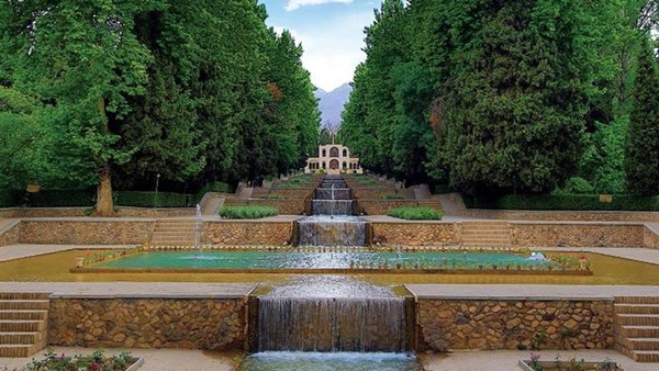 راهنمای کامل سفر به کرمان؛ از کویر تا تاریخ 3 راهنمای کامل سفر به کرمان