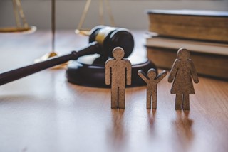 روش پیدا کردن وکیل خانواده و بررسی معیار های آن 115 روش پیدا کردن وکیل خانواده