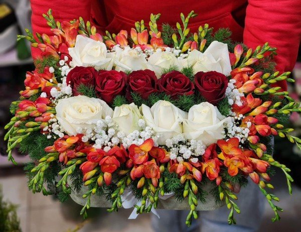 باکس گل لاکچری برای تولد 5
